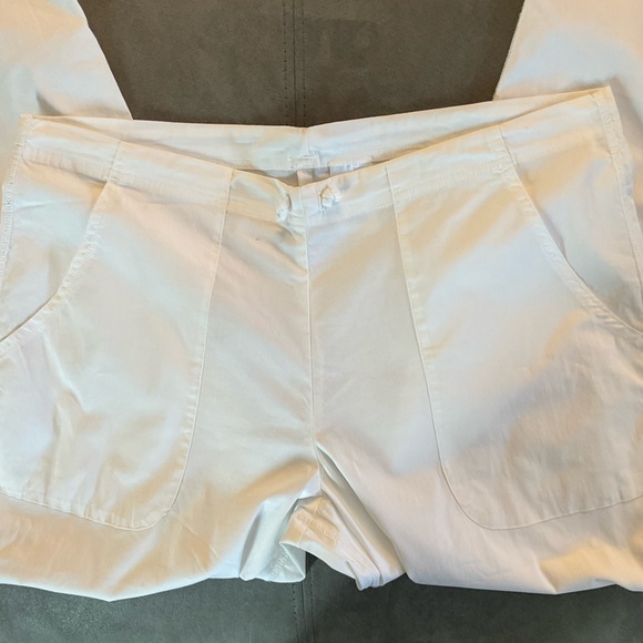 Fila Beyond Yoga Lightweight White Adjustable Leg Drawstring Pants Size Medium - Picture 3 of 13